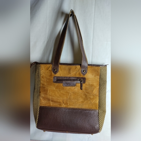 Vaan & Co Women Milano Upcycled Leather And Suede Herringbone Tote Shoulder Bag - Picture 2 of 15